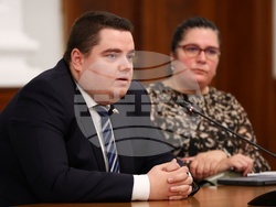 „Доброволчеството в България – може ли държавата да подкрепи доброволците в България?“ - кръгла маса