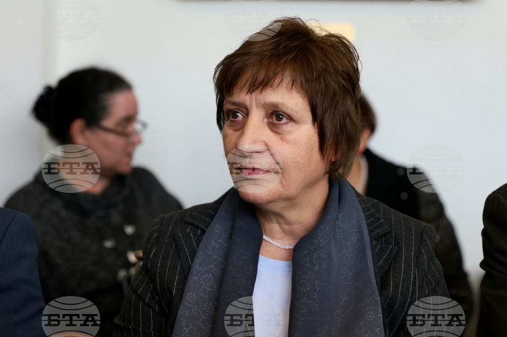 Международен център по математически науки при БАН - изследователски групи - представяне