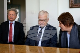 Международен център по математически науки при БАН - изследователски групи - представяне