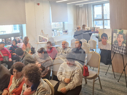 Изложба - "Емоции на фокус"