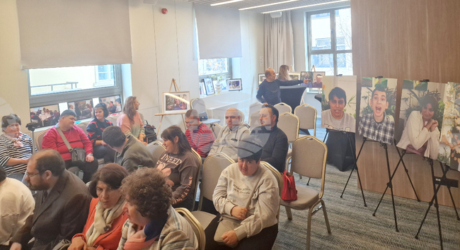 Фотоизложбата „Емоции на фокус“ ще бъде пътуваща експозиция, каза Веска Събева от Асоциацията на родители на деца с епилепсия