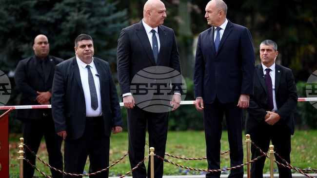 Президентът Румен Радев посрещна ливанския си колега Жозеф Аун на официална церемония в София 