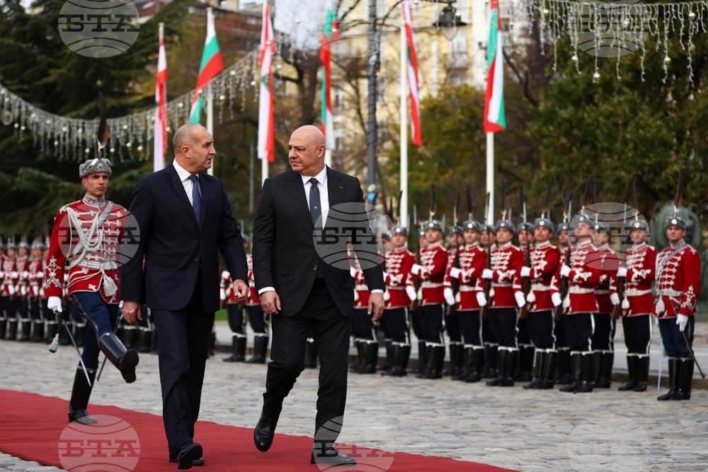 Президентът Румен Радев посрещна ливанския си колега Жозеф Аун на официална церемония в София 