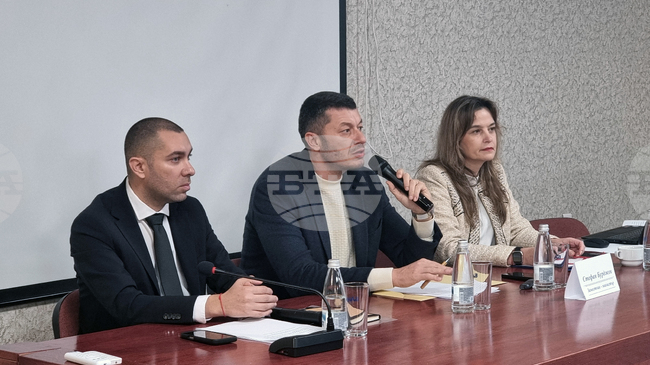 Плевенският регион има висок аграрен потенциал и благоприятни условия за биологично производство, каза заместник-министър Стефан Бурджев