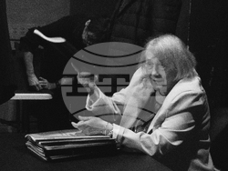 Снимка: Драматичен театър „Никола Вапцаров“ – Благоевград