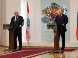 Румен Радев - Жозеф Аун - изявления