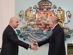 Румен Радев - Жозеф Аун - изявления