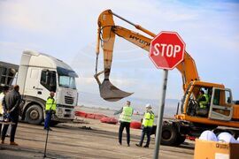 Бургас - летище - ремонт на писта