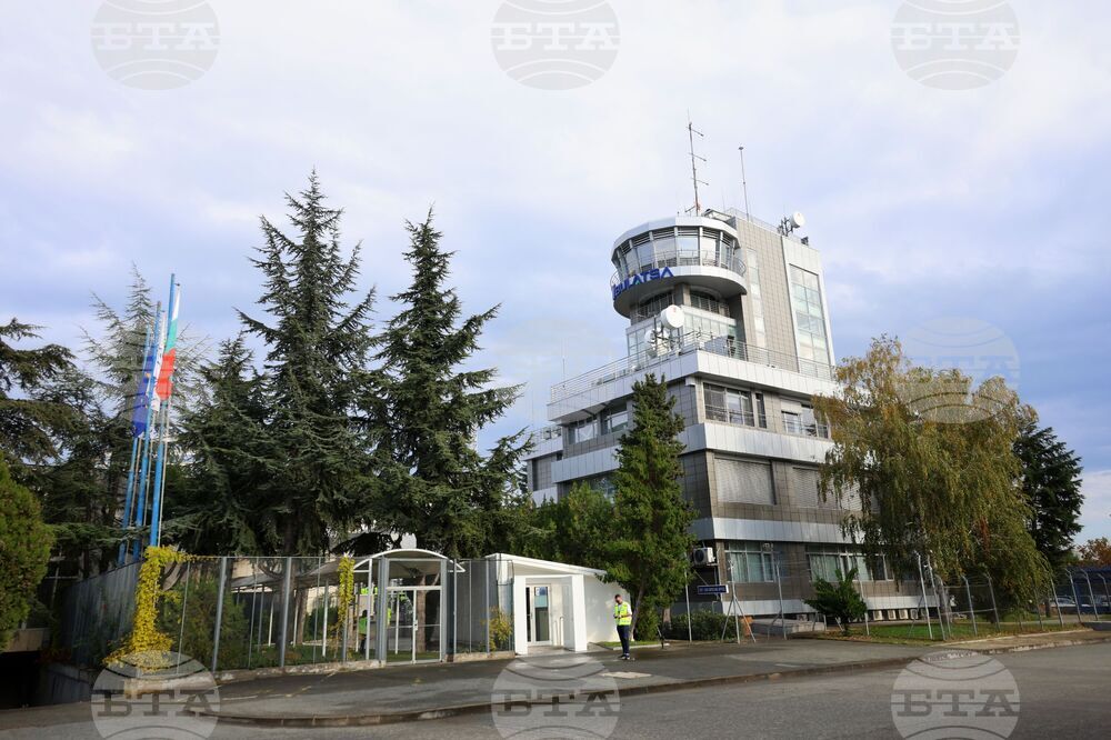 Бургас - летище - ремонт на писта