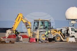 Бургас - летище - ремонт на писта