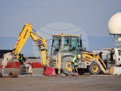 Бургас - летище - ремонт на писта