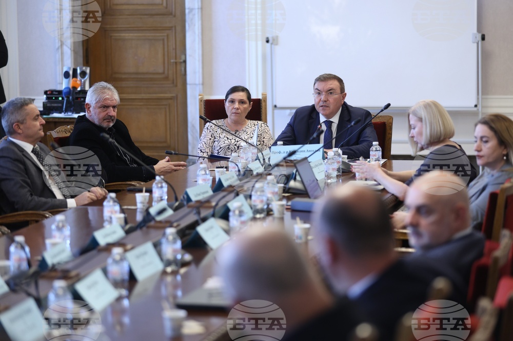 Народно събрание - Комисия по здравеопазването - кръгла маса