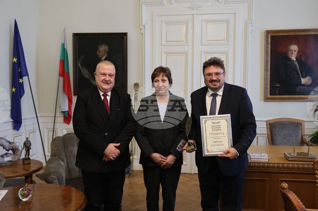 Българска академия на науките - Кирил Вълчев - отличие „За правилна и богата българска реч в журналистиката“