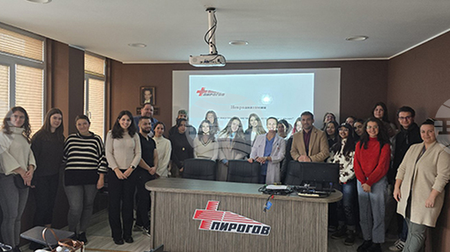  За втора учебна година студенти от специалността „Българска филология“ на Софийския университет имат учебни занятия в болница „Пирогов“