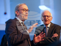 Френски институт - конференция в памет на Жельо Желев