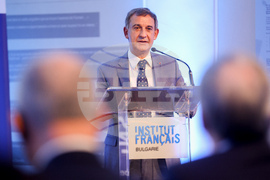 Френски институт - конференция в памет на Жельо Желев