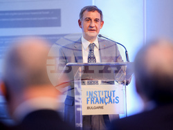 Френски институт - конференция в памет на Жельо Желев
