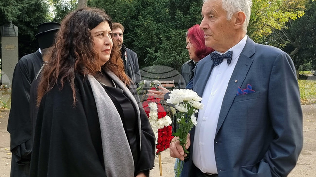 Преди 140 години митрополит Симеон оглавява първото червенокръстко дружество във Варна