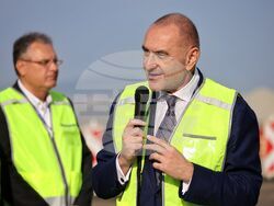 Бургас - летище - ремонт на писта