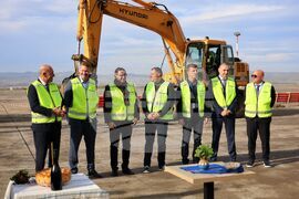 Бургас - летище - ремонт на писта