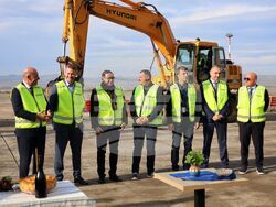 Бургас - летище - ремонт на писта