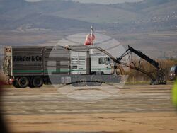 Бургас - летище - ремонт на писта