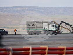 Бургас - летище - ремонт на писта