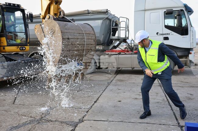 Започна пълната рехабилитация на пистата на Летище Бургас