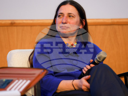 Френски институт - конференция в памет на Жельо Желев