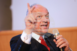 Френски институт - конференция в памет на Жельо Желев