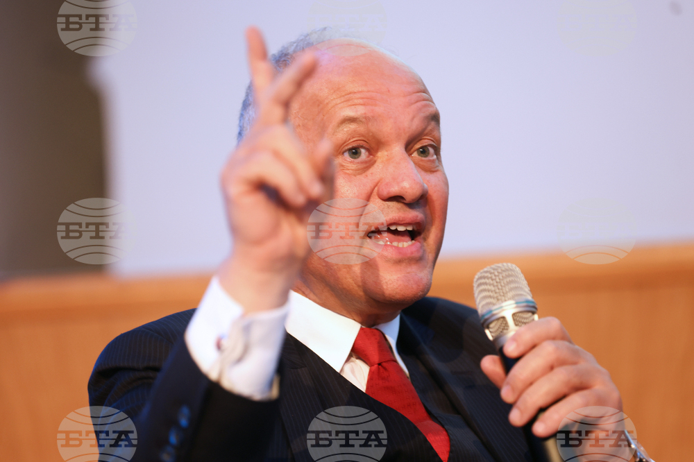 Френски институт - конференция в памет на Жельо Желев