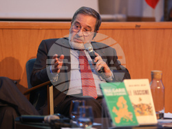 Френски институт - конференция в памет на Жельо Желев