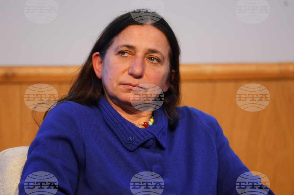 Френски институт - конференция в памет на Жельо Желев