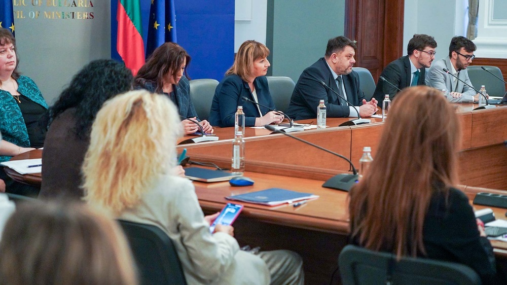  Български център за нестопанско право: Доброволчеството е ресурс, който движи обществото напред. Време е законът да го признае, подкрепи и насърчи