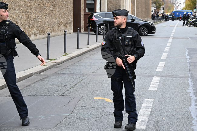 Централата на банка „Едмон дьо Ротшилд“ в Париж беше претърсена във връзка с разследване, свързано с досиетата "Епстийн"