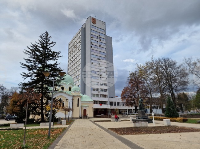 Администрацията в Перник провежда междинно изследване сред младежите относно Общинската стратегия за младежта 2022 – 2030 година