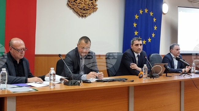 Община Пазарджик планира увеличение на местните данъци и такси