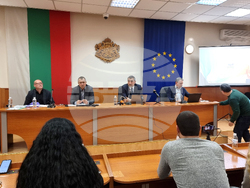 Пазарджик - Община - местни данъци - пресконференция