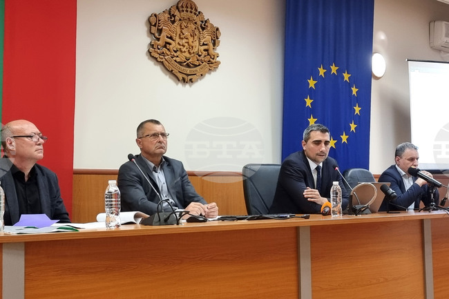 Пазарджик - Община - местни данъци - пресконференция