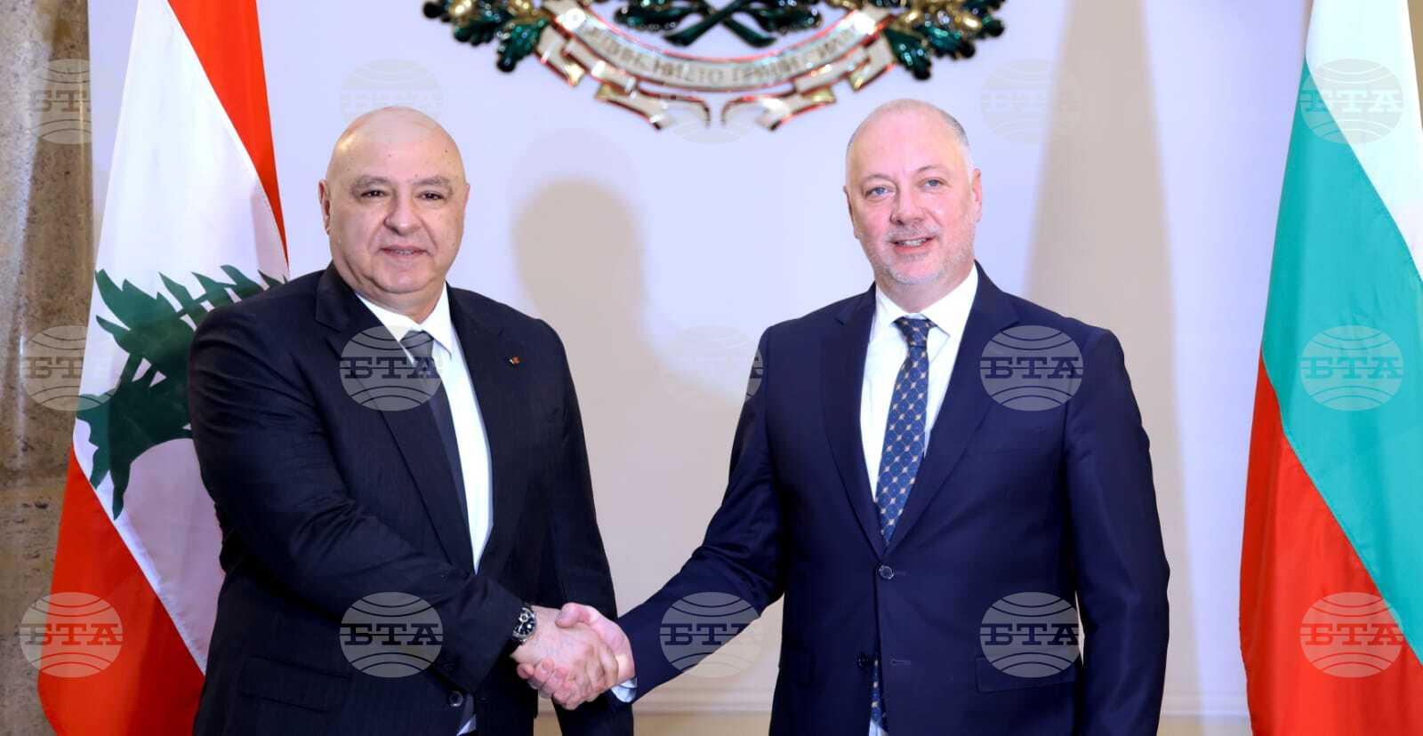 Bolgarski predsednik Radev sprejel libanonskega kolega Aouna v Sofiji