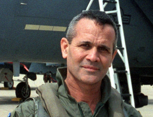 ТПС: Архитектът на военновъздушното присъствие на Израел в Ливан Херцел Будингер почина на 82 години 