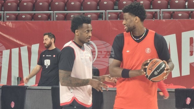 Дан Отуру: Имаме доста победи, но най-важното е да сме фокусирани върху следващия мач