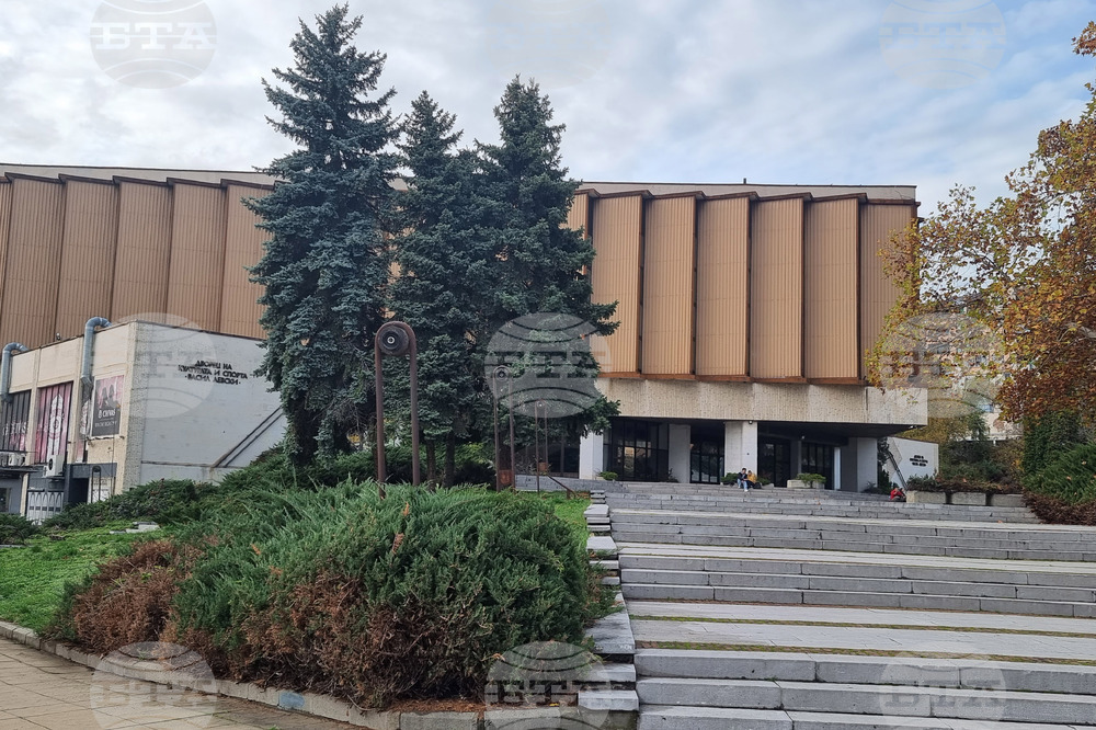 Ансамбъл „Българе“ ще разкаже с танц историята на Велико Търново по повод 40-годишнината на местния Дворец на културата и спорта 