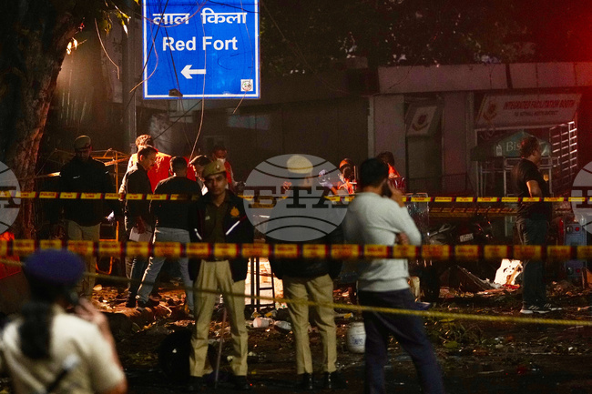 ПТИ: Трябва да бъдем по-бдителни към заплахите, произтичащи от радикализацията, предупреди индийският държавен секретар по вътрешните работи 