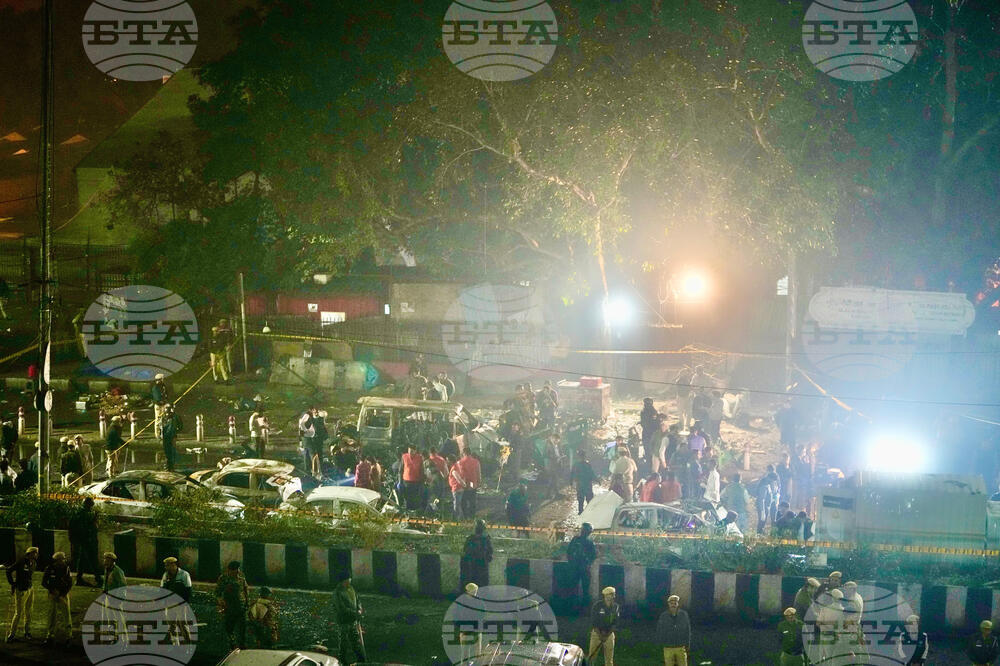 APTOPIX India Car Blast