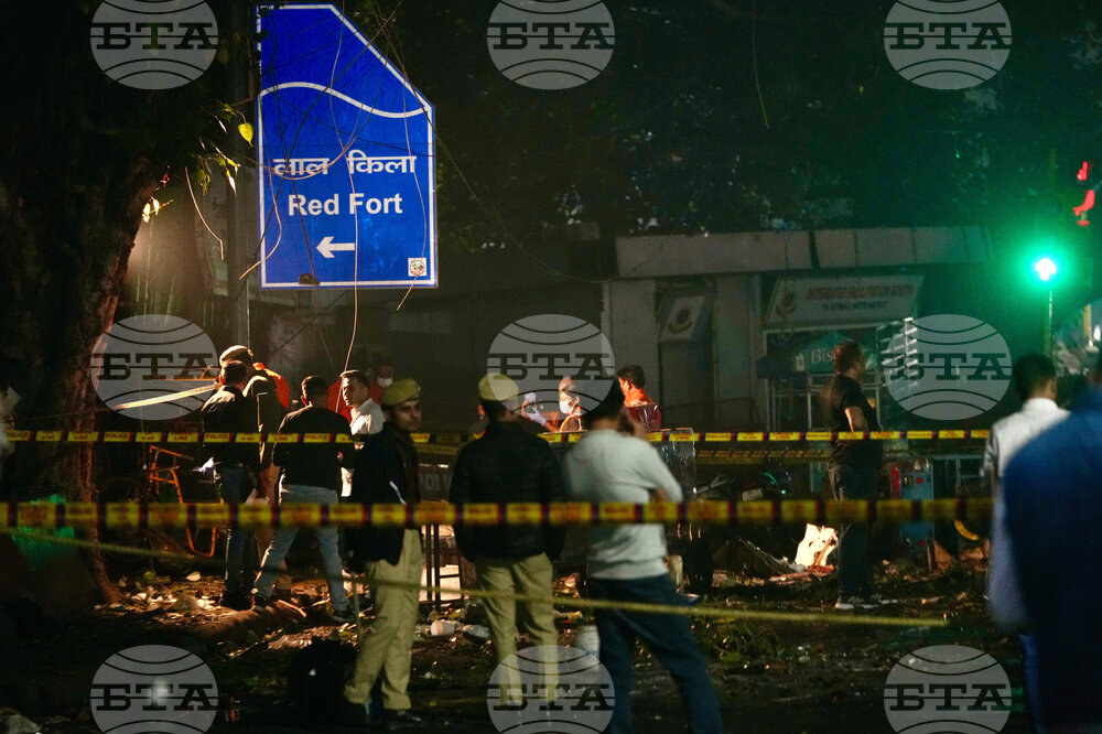 APTOPIX India Car Blast