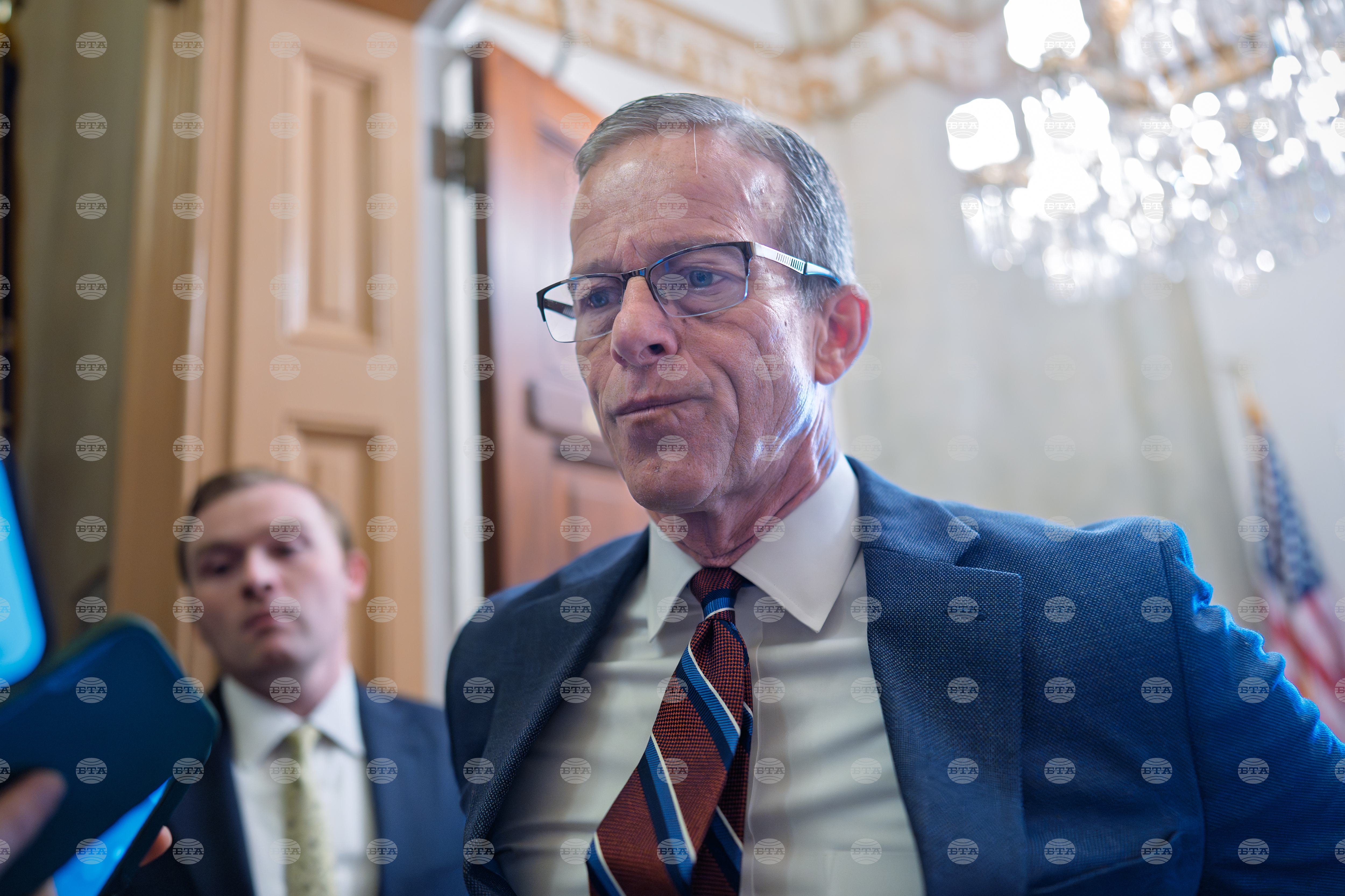 Сенатът на САЩ прие законопроект за слагане на край на бюджетната парализа - световни агенции