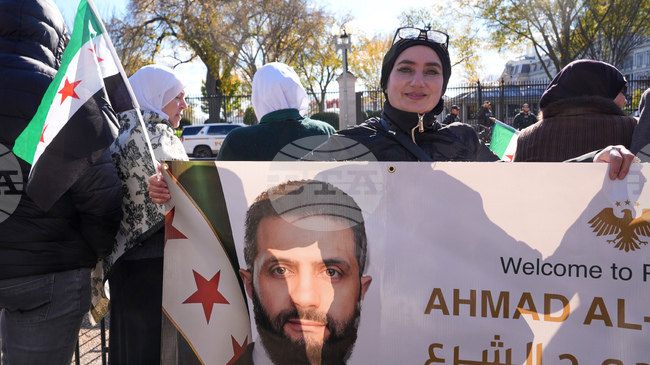 Сирийският президент подписа указ за всеобща амнистия