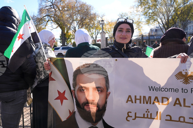 Сирийският президент подписа указ за всеобща амнистия