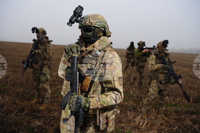 Украинската армия твърди, че си е върнала контрола над части от Купянск и няколко села около този град